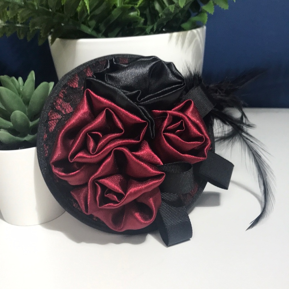 Mini Hat / Hair Comb